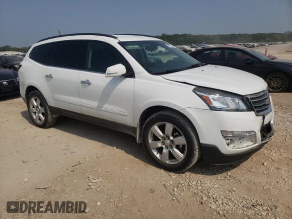 ✅ 2017 Chevrolet Traverse LT • VIN: 1GNKRGKD5HJ230105 • Lot: 64351324. Wystawiony na Copart z przebiegiem 131 593 mil. Bezpłatny archiwum sprzedaży aukcyjnych z USA i szczegółowy raport historii pojazdu na DreamBid. Zdjęcie 4.