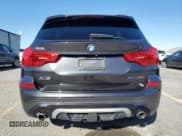 ✅ 2019 BMW X3 sDrive30i • VIN: 5UXTR7C50KLA48586 • Lot: 90748665. Wystawiony na Copart z przebiegiem 88 366 mil. Bezpłatny archiwum sprzedaży aukcyjnych z USA i szczegółowy raport historii pojazdu na DreamBid. Zdjęcie 6.