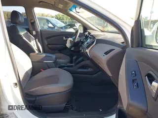 ✅ 2012 Hyundai Tucson Limited • VIN: KM8JUCAC1CU336154 • Лот: 43344870. Опубликован ранее на IAAI с пробегом 197 821 миль. Бесплатный доступ к архиву аукционных продаж из США и подробный отчёт об истории автомобиля на DreamBid. Изображение 5.