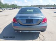 ✅ 2019 Mercedes-Benz E 300 • VIN: WDDZF4KBXKA587029 • Лот: 42727275. Опубликован ранее на IAAI с пробегом 51 353 миль. Бесплатный доступ к архиву аукционных продаж из США и подробный отчёт об истории автомобиля на DreamBid. Изображение 16.