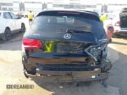 ✅ 2018 Mercedes-Benz GLC 300 • VIN: WDC0G4KBXJV070430 • Lot: 43344455. Listed on IAAI with 67,078 mi. Free auction sales archive from the USA and detailed vehicle history report at DreamBid. Image 6.