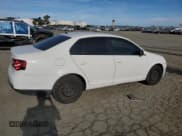 ✅ 2010 Volkswagen Jetta S • VIN: 3VWJZ7AJ2AM049092 • Лот: 52806955. Опубликован ранее на Copart с пробегом 251 408 миль. Бесплатный доступ к архиву аукционных продаж из США и подробный отчёт об истории автомобиля на DreamBid. Изображение 3.