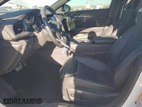 ✅ 2018 Buick Regal GS • VIN: W04GS6SS4J1094061 • Lot: 89553625. Listed on Copart with 49,649 mi. Free auction sales archive from the USA and detailed vehicle history report at DreamBid. Image 7.