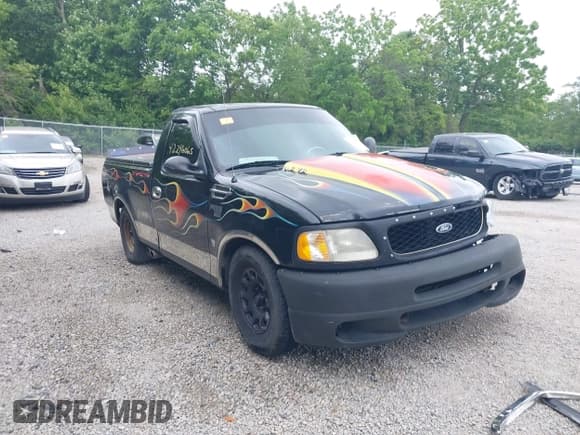 ✅ 1998 Ford F-150 • VIN: 1FTYF1767WNC35914 • Lot: 42296065. Listed on IAAI with 139,499 mi. Free auction sales archive from the USA and detailed vehicle history report at DreamBid. Image 1.