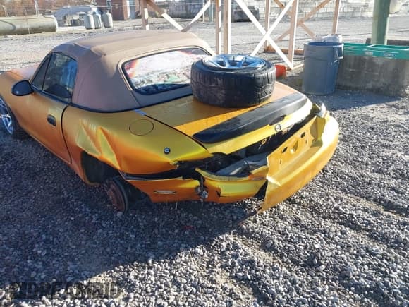 ✅ 1999 Mazda MX-5 Miata • VIN: JM1NB353XX0130754 • Lot: 43610475. Listed on IAAI with Not provided. Free auction sales archive from the USA and detailed vehicle history report at DreamBid. Image 6.