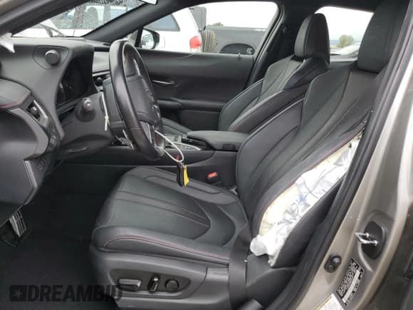✅ 2021 Lexus UX 250h F Sport • VIN: JTHE9JBH9M2043961 • Lot: 86896335. Listed on Copart with 44,429 mi. Free auction sales archive from the USA and detailed vehicle history report at DreamBid. Image 7.