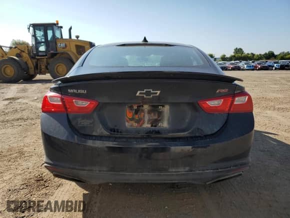 2019 Chevrolet Malibu RS z VIN 1G1ZG5ST3KF189145, wystawiony jako Copart lot #80849515 z przebiegiem 100 376 mil mil oraz Czysty tytuł • Clean title. Historia ofert i sprzedaży dostępna na DreamBid. Obrazek 6.