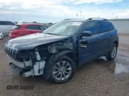 ✅ 2021 Jeep Cherokee Latitude Lux • VIN: 1C4PJLMX2MD107165 • Lot: 42456893. Wystawiony na IAAI z przebiegiem 62 625 mil. Bezpłatny archiwum sprzedaży aukcyjnych z USA i szczegółowy raport historii pojazdu na DreamBid. Zdjęcie 2.