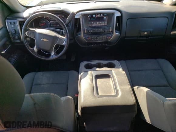 ✅ 2019 Chevrolet Silverado 1500 LT • VIN: 2GCVKPEC1K1114365 • Lot: 77157034. Wystawiony na Copart z przebiegiem 90 077 mil. Bezpłatny archiwum sprzedaży aukcyjnych z USA i szczegółowy raport historii pojazdu na DreamBid. Zdjęcie 8.