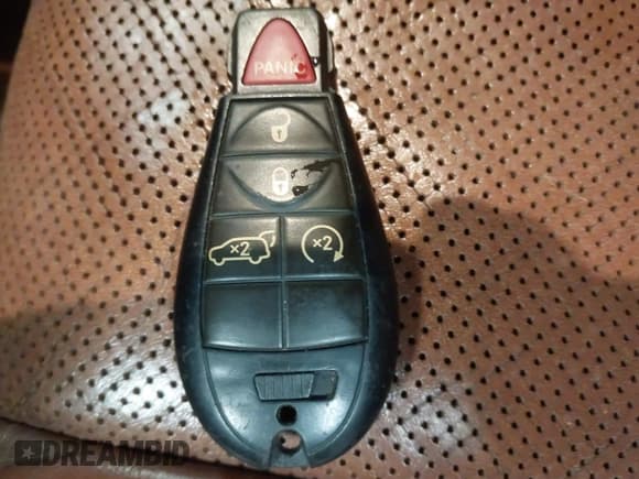 ✅ 2012 Jeep Grand Cherokee Overland • VIN: 1C4RJFCT8CC241059 • Lot: 43661662. Wystawiony na IAAI z przebiegiem 218 613 mil. Bezpłatny archiwum sprzedaży aukcyjnych z USA i szczegółowy raport historii pojazdu na DreamBid. Zdjęcie 11.