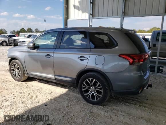 2016 Mitsubishi Outlander SE с VIN JA4AZ3A37GZ017866, выставлен на аукционе Copart как лот 81683855 с пробегом 112 302 миль миль и Чистый • Clean title. История ставок и продаж доступна на DreamBid. Изображение 2.