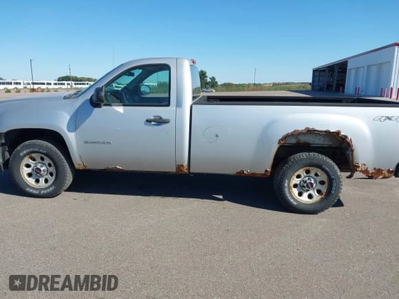 ✅ 2012 GMC Sierra 1500 Work Truck • VIN: 1GTN2TEX2CZ317804 • Лот: 43429492. Опубликован ранее на IAAI с пробегом 49 266 миль. Бесплатный доступ к архиву аукционных продаж из США и подробный отчёт об истории автомобиля на DreamBid. Изображение 14.