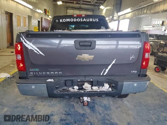 ✅ 2011 Chevrolet Silverado 1500 LTZ • VIN: 3GCPKTE31BG197935 • Lot: 96924865. Wystawiony na Copart z przebiegiem 187 158 mil. Bezpłatny archiwum sprzedaży aukcyjnych z USA i szczegółowy raport historii pojazdu na DreamBid. Zdjęcie 6.