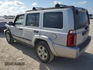 ✅ 2006 Jeep Commander • VIN: 1J8HH48K06C232493 • Lot: 67798314. Wystawiony na Copart z przebiegiem 172 556 mil. Bezpłatny archiwum sprzedaży aukcyjnych z USA i szczegółowy raport historii pojazdu na DreamBid. Zdjęcie 1.