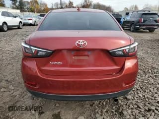 ✅ 2019 Toyota Yaris L • VIN: 3MYDLBYV6KY520623 • Lot: 90750895. Wystawiony na Copart z przebiegiem 42 776 mil. Bezpłatny archiwum sprzedaży aukcyjnych z USA i szczegółowy raport historii pojazdu na DreamBid. Zdjęcie 6.