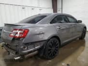 ✅ 2014 Ford Taurus SEL • VIN: 1FAHP2H89EG142226 • Lot: 60197215. Wystawiony na Copart z przebiegiem 104 687 mil. Bezpłatny archiwum sprzedaży aukcyjnych z USA i szczegółowy raport historii pojazdu na DreamBid. Zdjęcie 3.