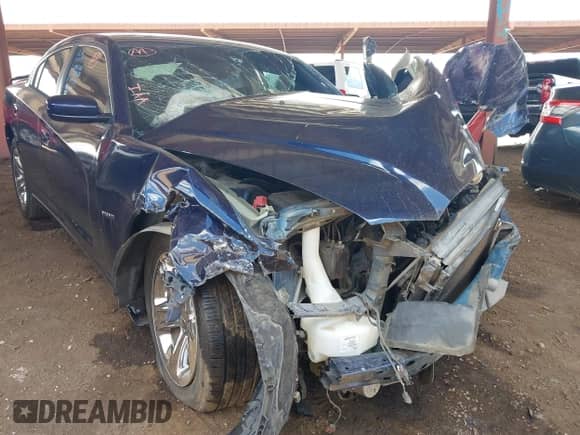 ✅ 2014 Dodge Charger RT • VIN: 2C3CDXCTXEH114725 • Lot: 43088432. Wystawiony na IAAI z przebiegiem Nie podano. Bezpłatny archiwum sprzedaży aukcyjnych z USA i szczegółowy raport historii pojazdu na DreamBid. Zdjęcie 1.