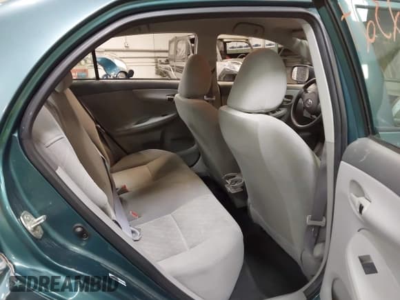 ✅ 2009 Toyota Corolla S • VIN: 1NXBU40EX9Z028437 • Lot: 43222324. Wystawiony na IAAI z przebiegiem 99 538 mil. Bezpłatny archiwum sprzedaży aukcyjnych z USA i szczegółowy raport historii pojazdu na DreamBid. Zdjęcie 8.