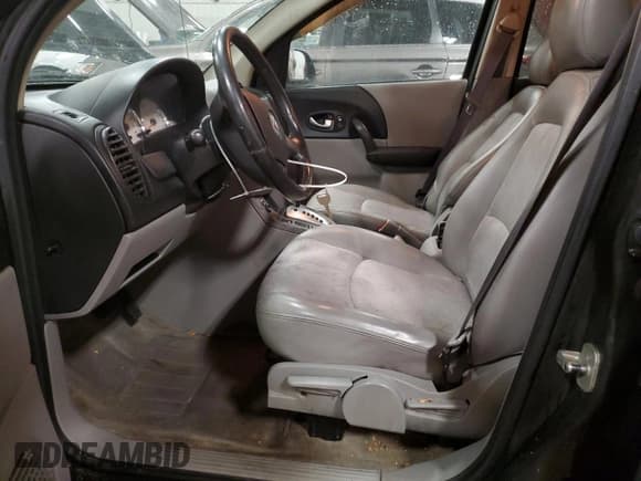 ✅ 2005 Saturn VUE • VIN: 5GZCZ53475S844982 • Lot: 46532235. Wystawiony na Copart z przebiegiem 142 860 mil. Bezpłatny archiwum sprzedaży aukcyjnych z USA i szczegółowy raport historii pojazdu na DreamBid. Zdjęcie 7.