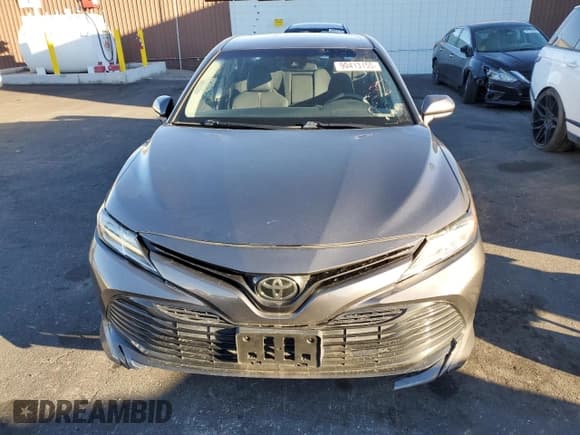 ✅ 2020 Toyota Camry LE • VIN: 4T1C11AK3LU917295 • Lot: 90413155. Listed on Copart with 139,138 mi. Free auction sales archive from the USA and detailed vehicle history report at DreamBid. Image 5.