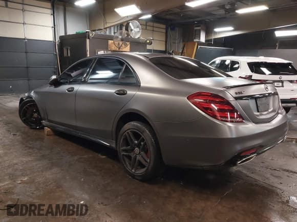 ✅ 2019 Mercedes-Benz S 560 • VIN: WDDUG8GB6KA457322 • Лот: 41579027. Опубликован ранее на IAAI с пробегом 34 312 миль. Бесплатный доступ к архиву аукционных продаж из США и подробный отчёт об истории автомобиля на DreamBid. Изображение 3.