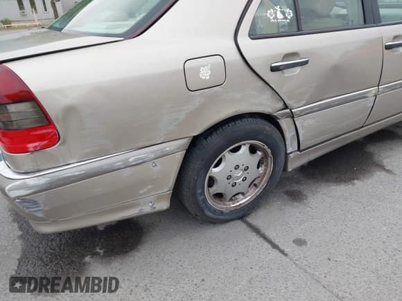 ✅ 1999 Mercedes-Benz C 230/260/280/320 • VIN: WDBHA29G8XA784619 • Lot: 42120920. Listed on IAAI with 49,387 mi. Free auction sales archive from the USA and detailed vehicle history report at DreamBid. Image 6.