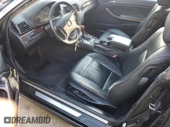 ✅ 2001 BMW 3 Series 330Ci • VIN: WBABN53471JU32373 • Лот: 84616425. Опубликован ранее на Copart с пробегом 105 900 миль. Бесплатный доступ к архиву аукционных продаж из США и подробный отчёт об истории автомобиля на DreamBid. Изображение 7.