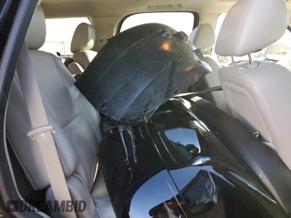 ✅ 2012 Chevrolet Tahoe LTZ • VIN: 1GNSCCE01CR276608 • Lot: 88820715. Listed on Copart with 112,976 mi. Free auction sales archive from the USA and detailed vehicle history report at DreamBid. Image 10.