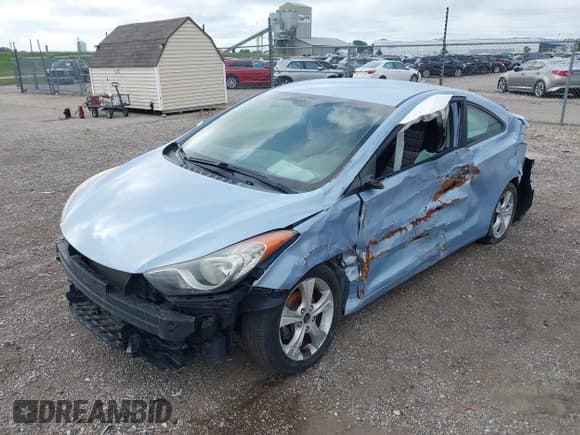 ✅ 2013 Hyundai Elantra GS • VIN: KMHDH6AE2DU000390 • Lot: 42613501. Listed on IAAI with 103,556 mi. Free auction sales archive from the USA and detailed vehicle history report at DreamBid. Image 2.