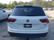 ✅ 2018 Volkswagen Tiguan S • VIN: 3VV0B7AX6JM119959 • Lot: 42967527. Listed on IAAI with 140,935 mi. Free auction sales archive from the USA and detailed vehicle history report at DreamBid. Image 16.