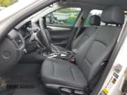 ✅ 2015 BMW X1 xDrive28i • VIN: WBAVL1C53FVY28272 • Лот: 67999005. Опубликован ранее на Copart с пробегом 155 599 миль. Бесплатный доступ к архиву аукционных продаж из США и подробный отчёт об истории автомобиля на DreamBid. Изображение 7.