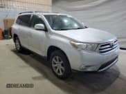 ✅ 2011 Toyota Highlander • VIN: 5TDBK3EH8BS050633 • Лот: 87059865. Опубликован ранее на Copart с пробегом 155 918 миль. Бесплатный доступ к архиву аукционных продаж из США и подробный отчёт об истории автомобиля на DreamBid. Изображение 4.