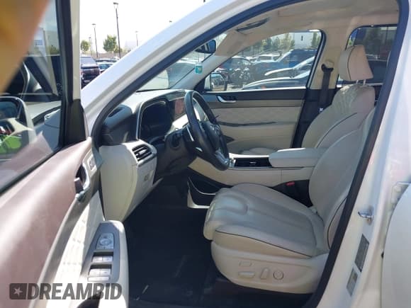 ✅ 2021 Hyundai Palisade Calligraphy • VIN: KM8R7DHE4MU181883 • Lot: 43502975. Wystawiony na IAAI z przebiegiem 82 712 mil. Bezpłatny archiwum sprzedaży aukcyjnych z USA i szczegółowy raport historii pojazdu na DreamBid. Zdjęcie 5.