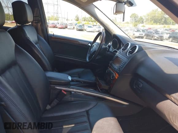 ✅ 2007 Mercedes-Benz M 320 CDI • VIN: 4JGBB22E87A262646 • Lot: 43168676. Listed on IAAI with 169,887 mi. Free auction sales archive from the USA and detailed vehicle history report at DreamBid. Image 5.