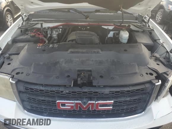 ✅ 2011 GMC Sierra 2500HD SLT • VIN: 1GT121CGXBF260774 • Lot: 72315614. Wystawiony na Copart z przebiegiem 255 676 mil. Bezpłatny archiwum sprzedaży aukcyjnych z USA i szczegółowy raport historii pojazdu na DreamBid. Zdjęcie 11.