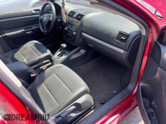 ✅ 2006 Volkswagen Jetta 2.5L • VIN: 3VWSG71K96M721224 • Лот: 69009845. Опубликован ранее на Copart с пробегом 164 443 миль. Бесплатный доступ к архиву аукционных продаж из США и подробный отчёт об истории автомобиля на DreamBid. Изображение 5.