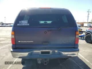 ✅ 2002 Chevrolet Suburban LS • VIN: 1GNEC16T22J302186 • Лот: 49346435. Опубликован ранее на Copart с пробегом 220 352 миль. Бесплатный доступ к архиву аукционных продаж из США и подробный отчёт об истории автомобиля на DreamBid. Изображение 6.