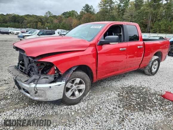 ✅ 2017 Ram 1500 SLT • VIN: 1C6RR6GG8HS650902 • Lot: 90324545. Wystawiony na Copart z przebiegiem 171 955 mil. Bezpłatny archiwum sprzedaży aukcyjnych z USA i szczegółowy raport historii pojazdu na DreamBid. Zdjęcie 1.