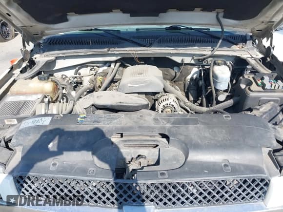 ✅ 2004 Chevrolet Silverado 2500HD • VIN: 1GBHC29U04E315695 • Лот: 42651705. Опубликован ранее на IAAI с пробегом 423 864 миль. Бесплатный доступ к архиву аукционных продаж из США и подробный отчёт об истории автомобиля на DreamBid. Изображение 10.