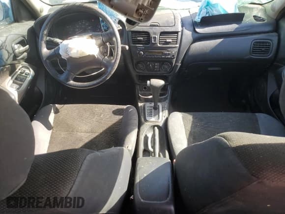 ✅ 2004 Nissan Sentra SE-R • VIN: 3N1AB51D74L729914 • Lot: 54523965. Wystawiony na Copart z przebiegiem 150 683 mil. Bezpłatny archiwum sprzedaży aukcyjnych z USA i szczegółowy raport historii pojazdu na DreamBid. Zdjęcie 8.