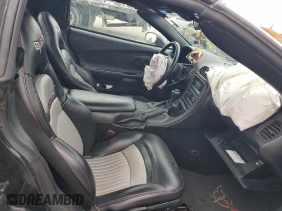 ✅ 2004 Chevrolet Corvette • VIN: 1G1YY32G345118956 • Лот: 57841695. Опубликован ранее на Copart с пробегом 162 413 миль. Бесплатный доступ к архиву аукционных продаж из США и подробный отчёт об истории автомобиля на DreamBid. Изображение 10.