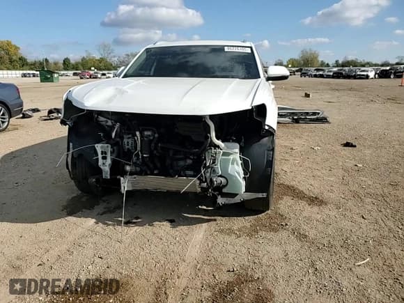 ✅ 2023 Volkswagen Atlas SEL • VIN: 1V2BC2CA7PC215477 • Lot: 86226105. Listed on Copart with 33,258 mi. Free auction sales archive from the USA and detailed vehicle history report at DreamBid. Image 14.