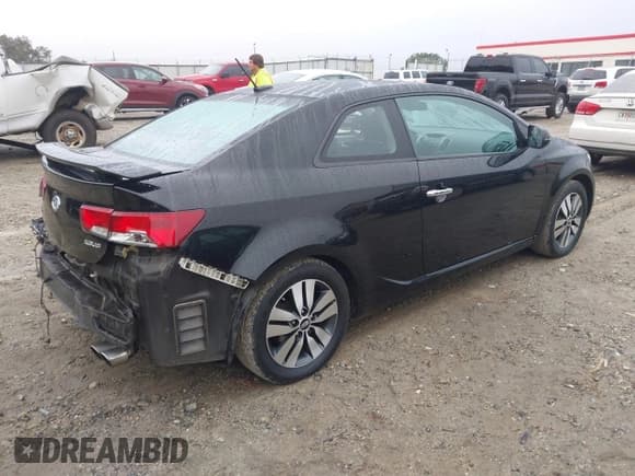 ✅ 2013 Kia Forte EX • VIN: KNAFU6A24D5695557 • Lot: 43383716. Listed on IAAI with 153,117 mi. Free auction sales archive from the USA and detailed vehicle history report at DreamBid. Image 4.
