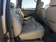 ✅ 2002 Chevrolet Suburban LT • VIN: 1GNFK16Z82J126949 • Лот: 73992934. Опубликован ранее на Copart с пробегом 135 399 миль. Бесплатный доступ к архиву аукционных продаж из США и подробный отчёт об истории автомобиля на DreamBid. Изображение 11.