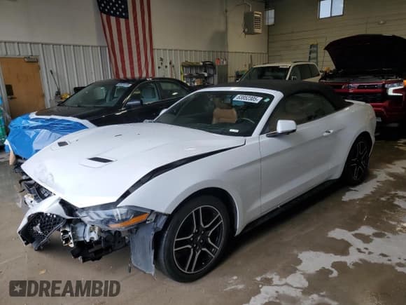 ✅ 2020 Ford Mustang EcoBoost • VIN: 1FATP8UH7L5106076 • Lot: 63852305. Listed on Copart with 99,760 mi. Free auction sales archive from the USA and detailed vehicle history report at DreamBid. Image 1.