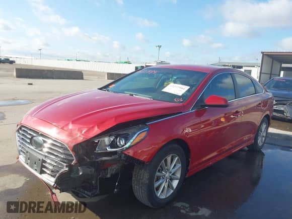 2018 Hyundai Sonata SE z VIN 5NPE24AF4JH603239, wystawiony jako IAAI lot #43277984 z przebiegiem 126 742 mil mil oraz . Historia ofert i sprzedaży dostępna na DreamBid. Obrazek 19.