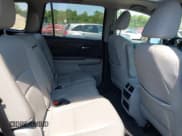 ✅ 2018 Honda Pilot EX-L • VIN: 5FNYF6H5XJB013698 • Lot: 42986201. Listed on IAAI with 63,873 mi. Free auction sales archive from the USA and detailed vehicle history report at DreamBid. Image 8.