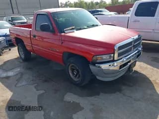 ✅ 1998 Dodge 1500 • VIN: 1B7HC16Y6WS760699 • Lot: 43520742. Wystawiony na IAAI z przebiegiem 130 762 mil. Bezpłatny archiwum sprzedaży aukcyjnych z USA i szczegółowy raport historii pojazdu na DreamBid. Zdjęcie 1.