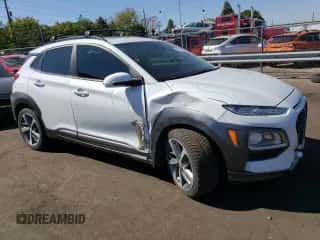 ✅ 2021 Hyundai Kona Limited • VIN: KM8K3CA55MU661724 • Lot: 69579773. Wystawiony na Copart z przebiegiem 43 813 mil mil. Skorzystaj z bezpłatnego archiwum sprzedaży aukcyjnych z USA i zobacz szczegółowy raport historii pojazdu na DreamBid. Zdjęcie 4.