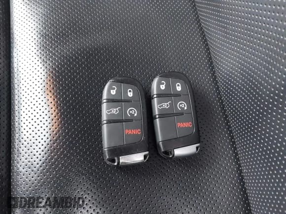 ✅ 2019 Jeep Grand Cherokee Overland • VIN: 1C4RJFCG0KC554110 • Lot: 41814504. Listed on IAAI with 86,073 mi. Free auction sales archive from the USA and detailed vehicle history report at DreamBid. Image 11.